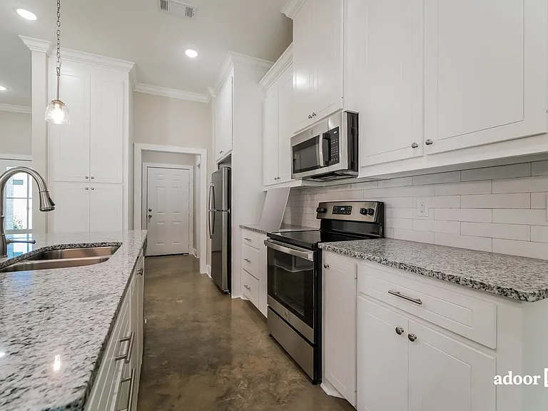 118 Shelby Mae Cir — Photo 3