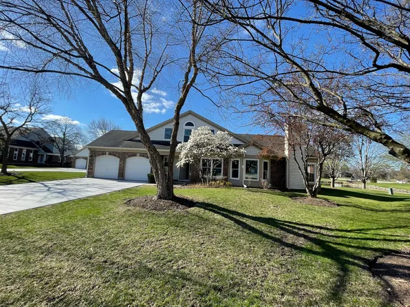 485 Banyan Tree Ln, Buffalo Grove, IL 60089