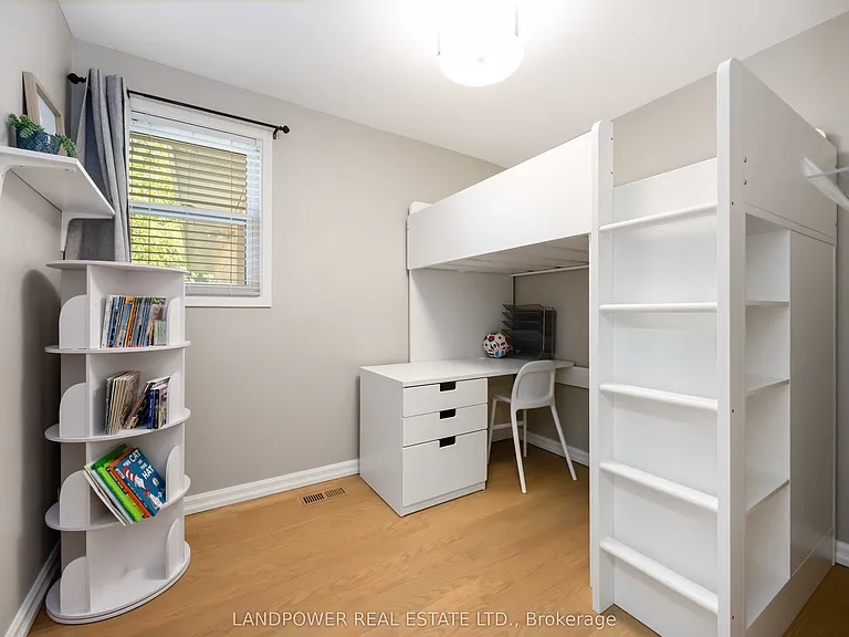48 Marowyne Dr — Photo 19