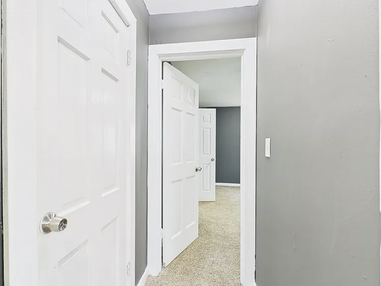 3311 Jackson Ave — Photo 5