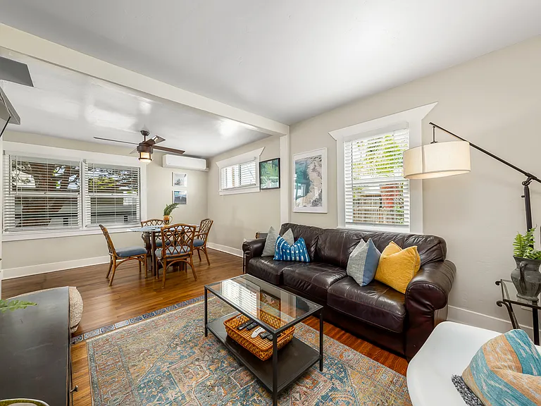 2631 1/2 Collier Ave — Photo 1