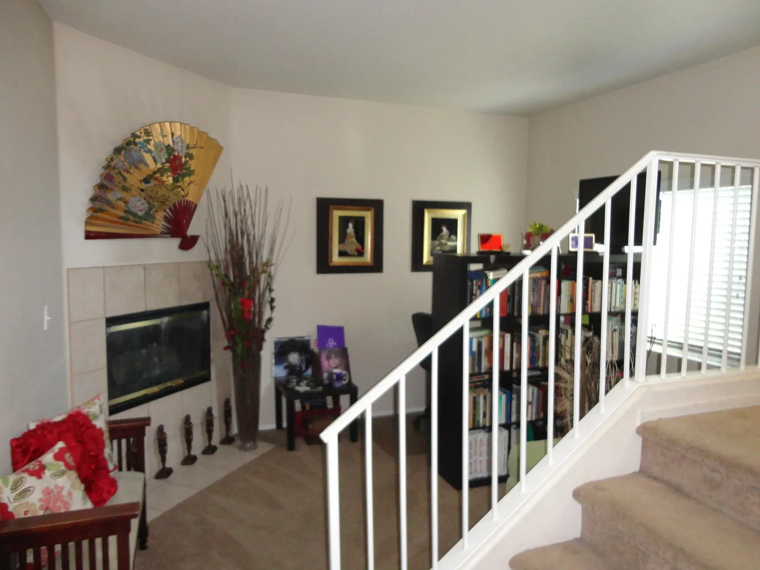 3 bed, 2.5 bath, 1745 sqft, $2,950 — Photo 2