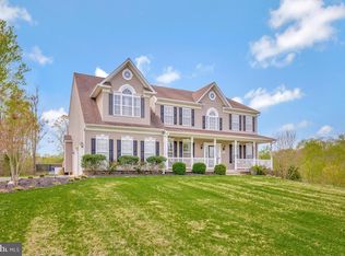 2066 Baythorne Rd, Prince Frederick, MD 20678