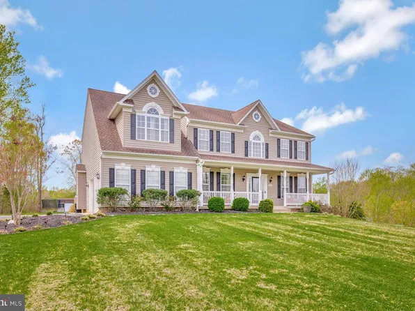 2066 Baythorne Rd, Prince Frederick, MD 20678
