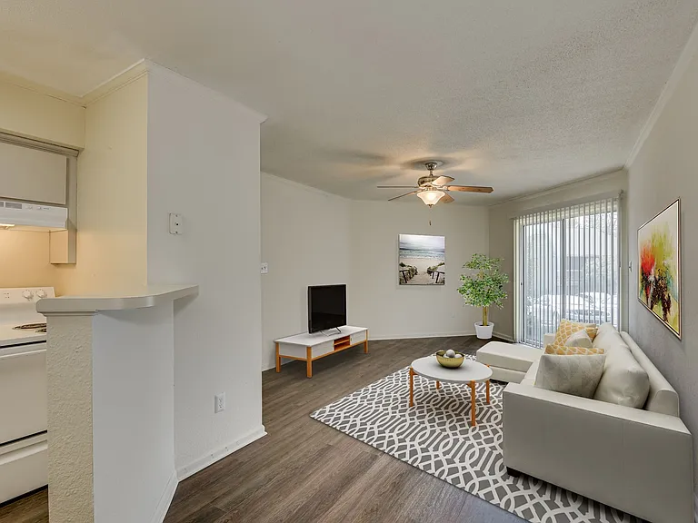 Champions Pines Apartments — Photo 84