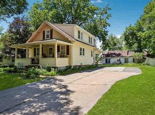 515 3rd Ave, Iowa City, IA 52245