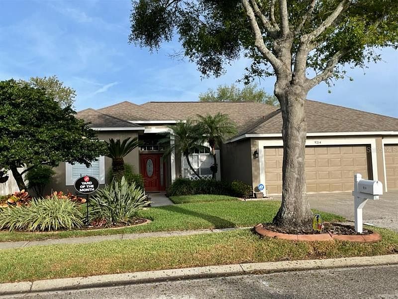 9246 Estate Cove Cir, Riverview, FL 33578