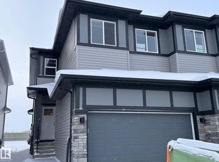 3016 9th St NW, Edmonton, AB