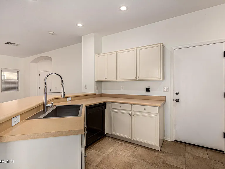 8382 W Mary Ann Dr — Photo 12