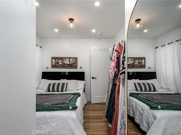 8966A Gunn Ave — Photo 12