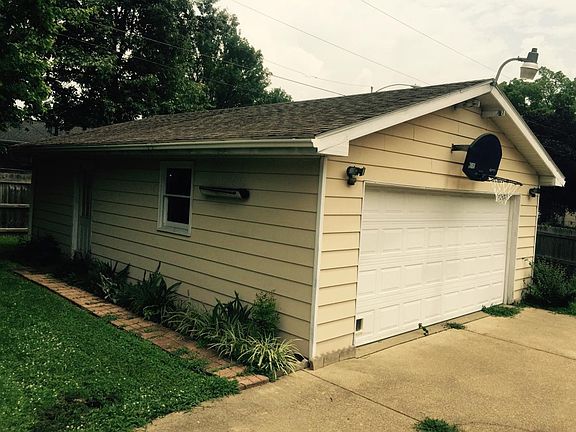 4th image of 2524 Frisse Ave