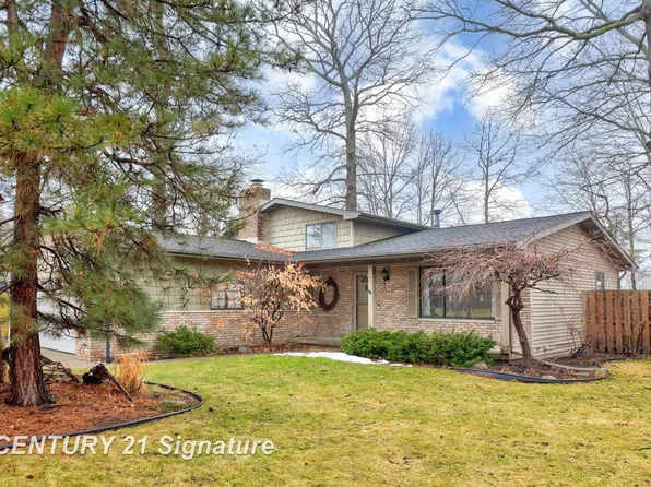 3653 Christy Way W, Saginaw, MI 48603