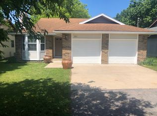 847 S Waco Ave, Springfield, MO 65802