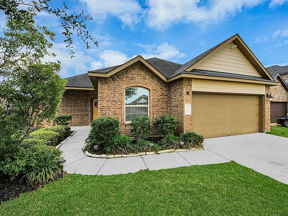 4th image of 727 Mill Spring Ct