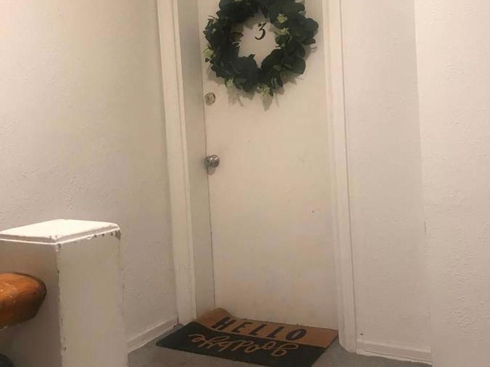 1st image of 510 10th St APT 3