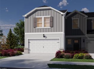 1038 Winding Spring Dr, Mebane, NC 27302