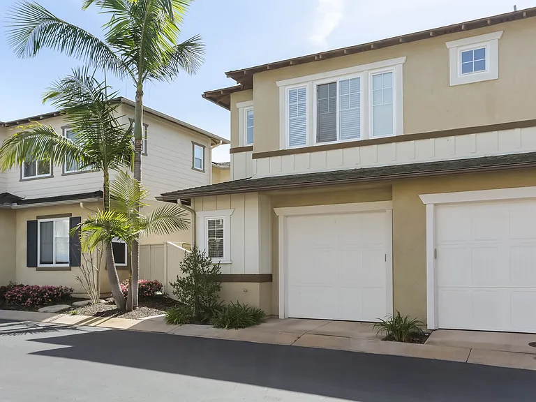 3170 Levante St — Photo 9