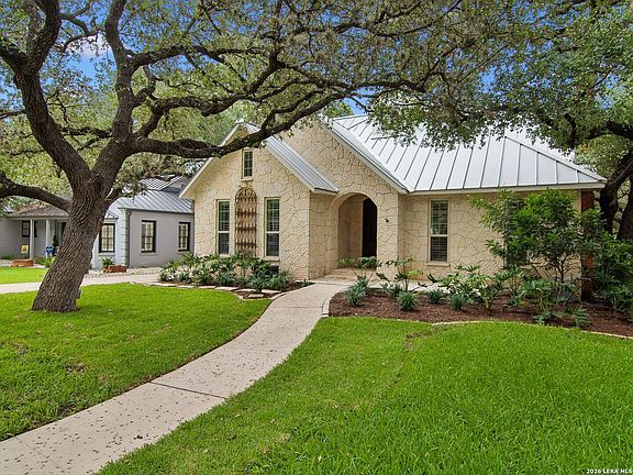 5th image of 310 Castano Avenue