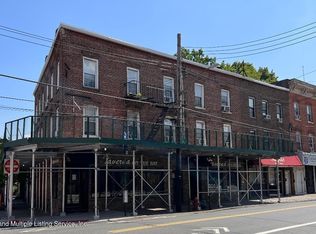 661-663 Bay St, Staten Island, NY 10304