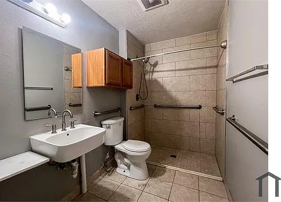 1327 Ortiz Dr SE #2 — Photo 6