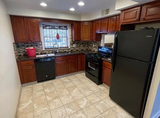 1808 Schley St, Philadelphia, PA 19145