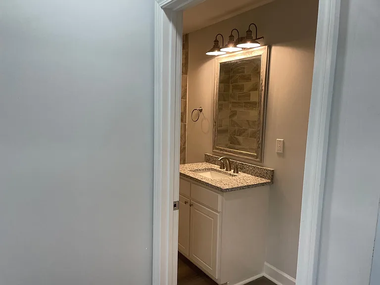 130 Godwin Rd — Photo 18
