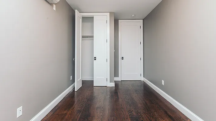 Rented by Nooklyn NYC LLC | media 4