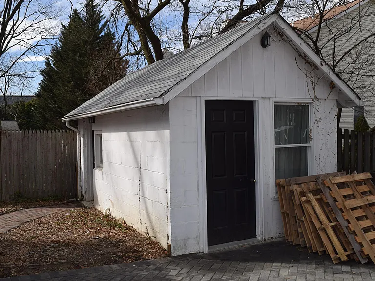 4737 Wilson Blvd — Photo 4