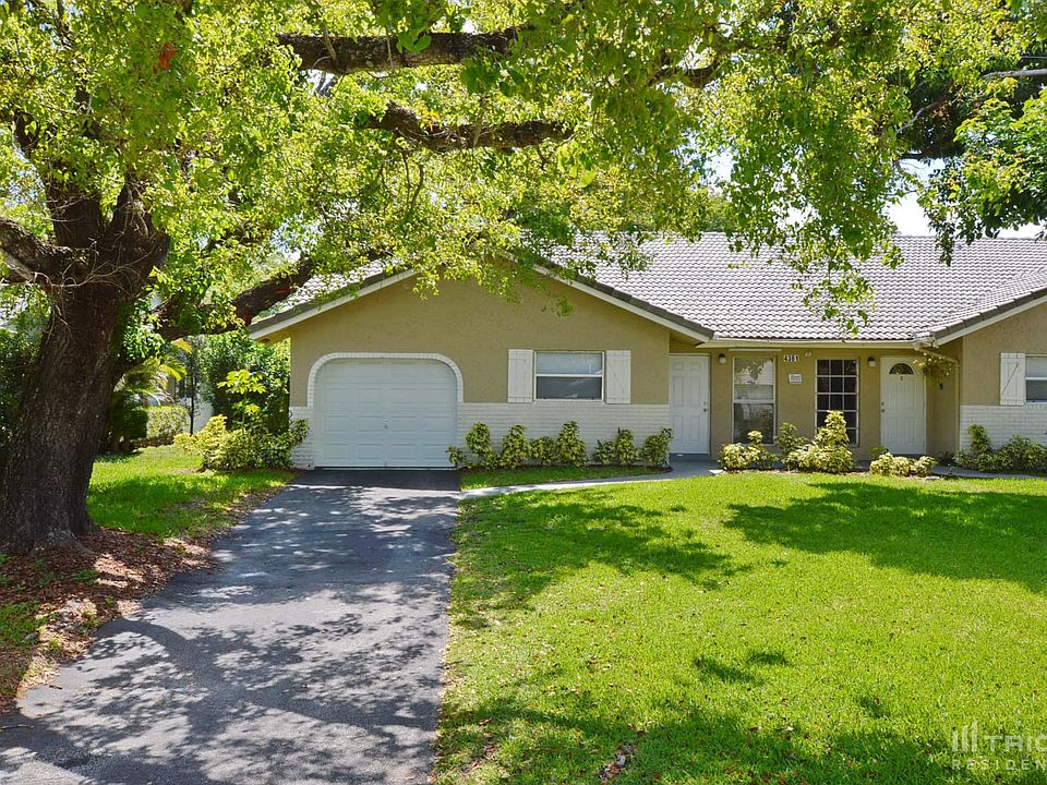 1st image of 4361 NW 110th Ave