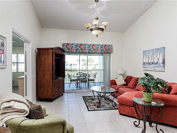 5th image of 25756 Lake Amelia Way Unit 201