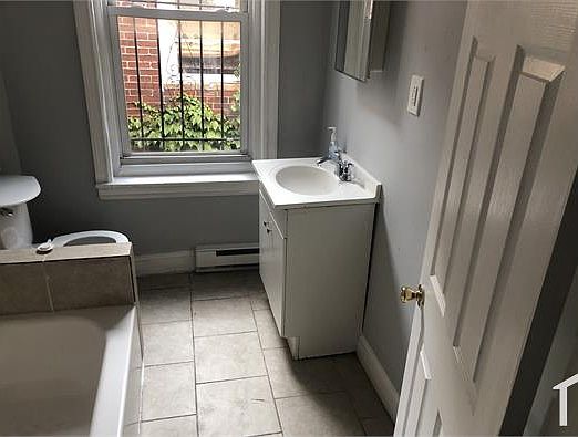 2nd image of 5832 Arch St Floor 2