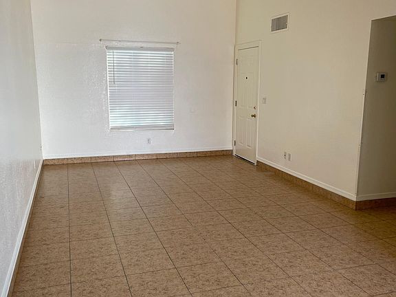 5th image of 4035 N 6th Ave #4035