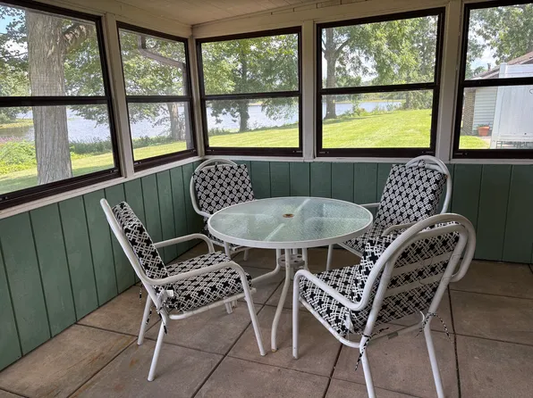 Sunset Cove Apartments, 340 W Prairie St #Af2bbeade, Vicksburg, MI 49097