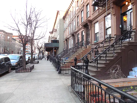 Rented by Blue Egg Realty Corp | media 8