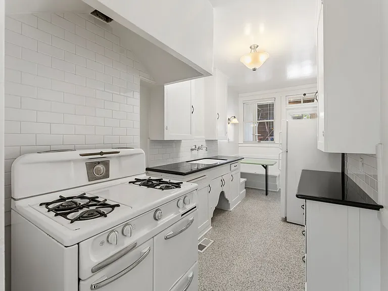 3401 J St #1-4 — Photo 10