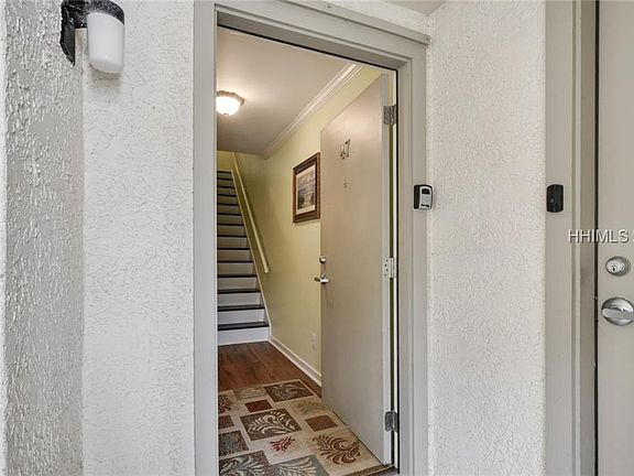 2nd image of 36 Deallyon Ave APT 47