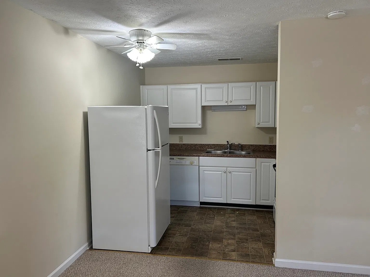 1 bed, 440 sqft, $800 — Photo 3