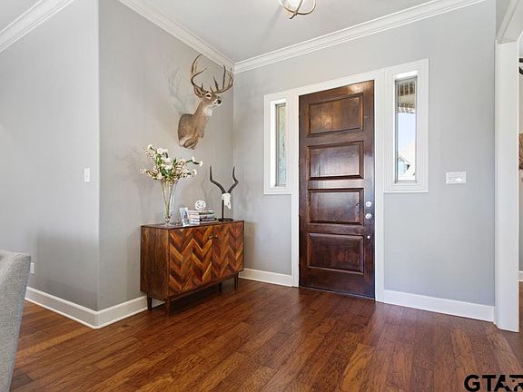 5th image of 3001 Starr Ct