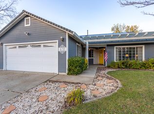 678 Alamine Dr, Redding, CA 96003
