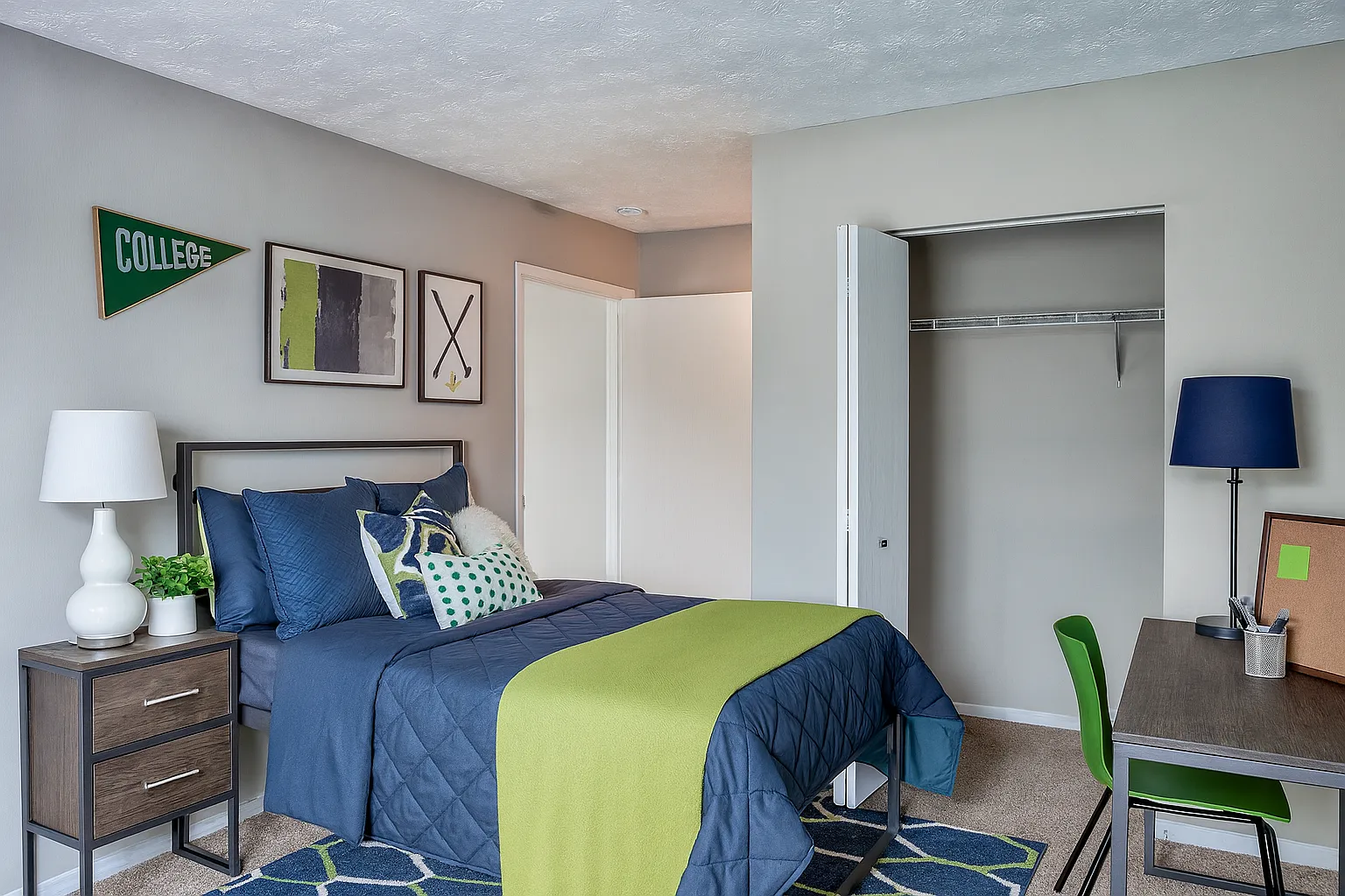Franklin Park Apartments — Photo 3