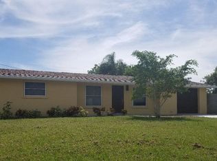 2518 Grove St, Sarasota, FL 34239