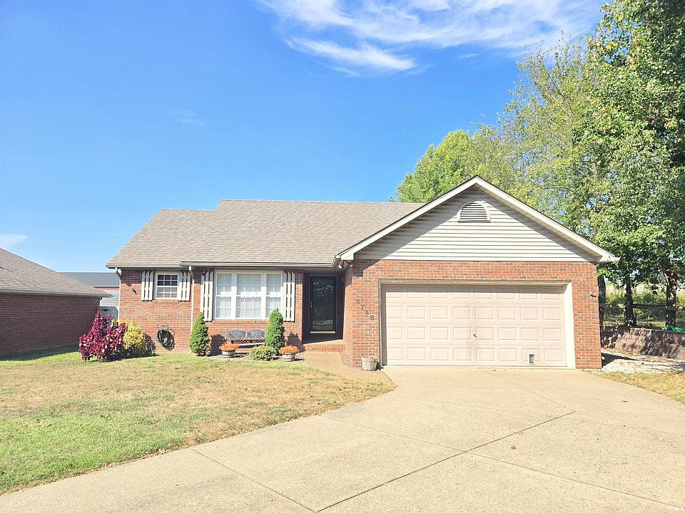 1st image of 3746 Five Oaks Dr
