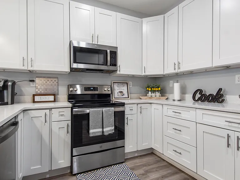 2226 Joan Ave #9 — Photo 9