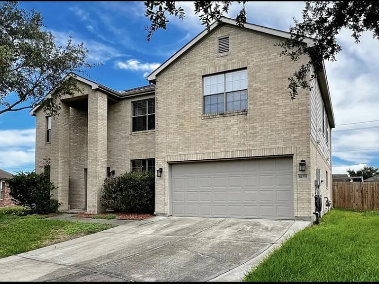 16711 Bending Creek Ln — Photo 4