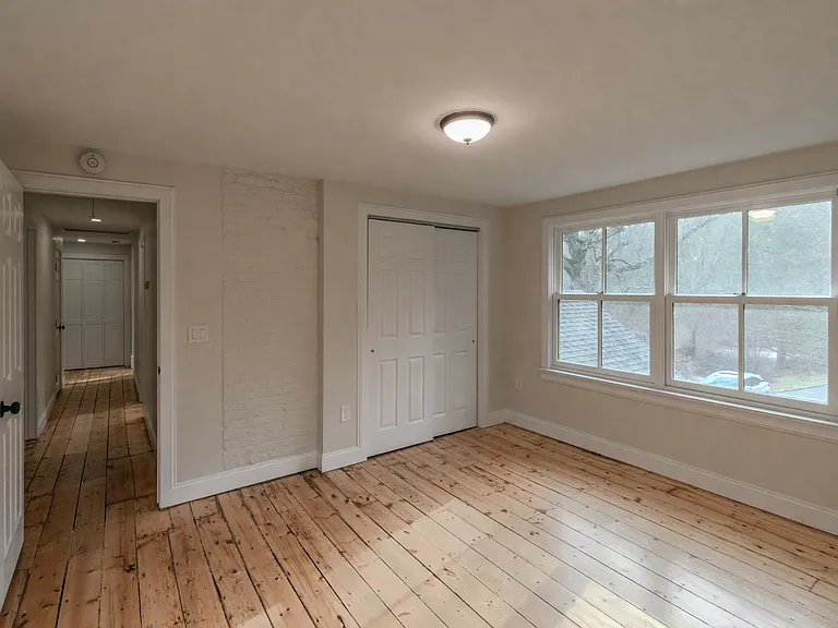 54 E Lake Stable Rd — Photo 27