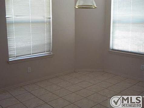2nd image of 3709 Fiddlewood Cir