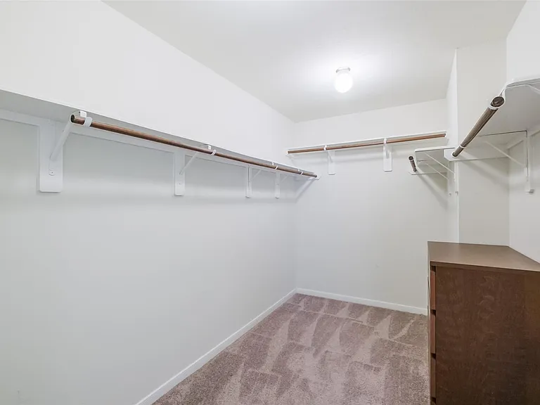 6811 Gonzales Point — Photo 35