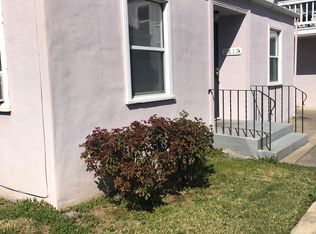 2617 V St APT B, Sacramento, CA 95818