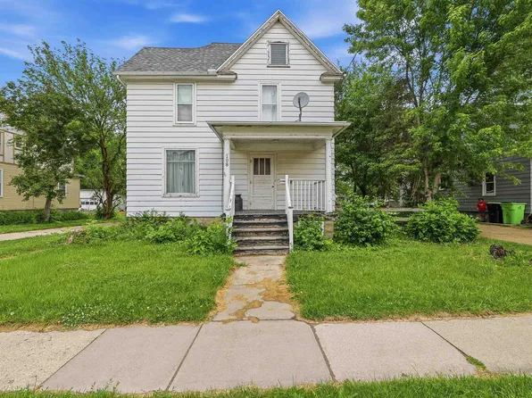 108 Prospect Ave, Beaver Dam, WI 53916