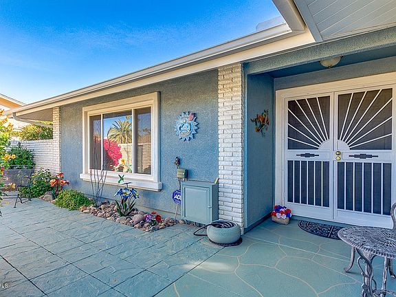 3rd image of 10747 W Tropicana Cir